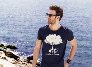 Plastik Şişeler Tişörtlere Dönüştü